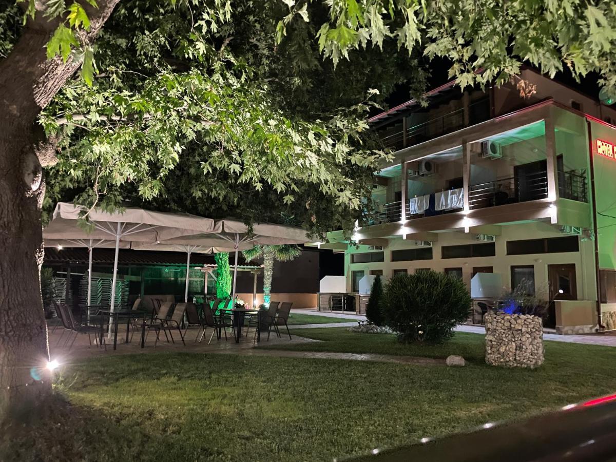 Helios Hotel Stavros  Eksteriør billede